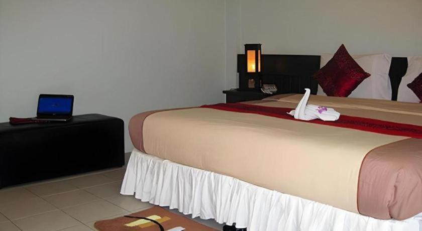The Nice Patong Hotel Zewnętrze zdjęcie